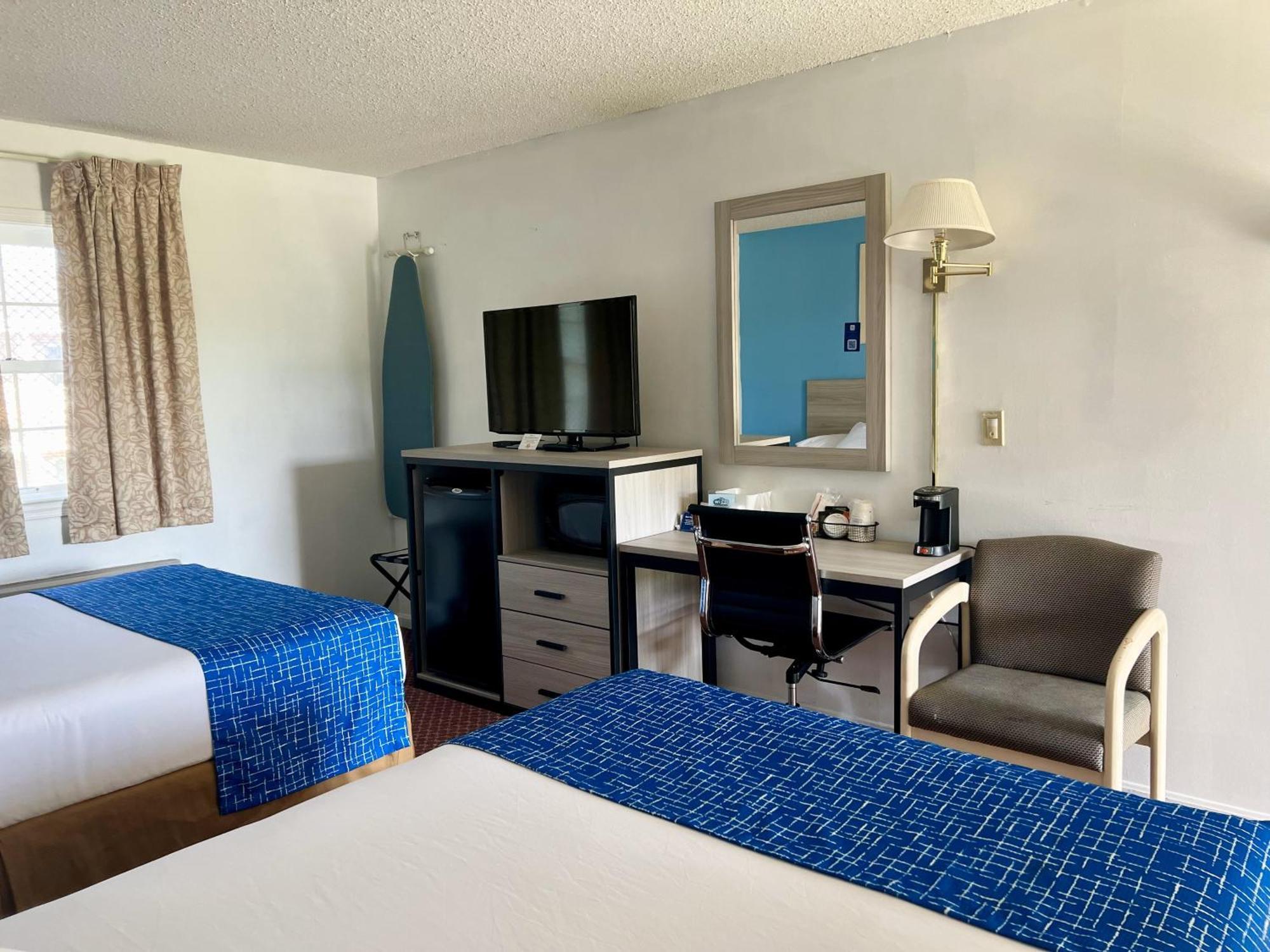 ทราเวลลอดจ์ บาย วินด์แฮม เฮอร์ชีย์ Hotel ภายนอก รูปภาพ