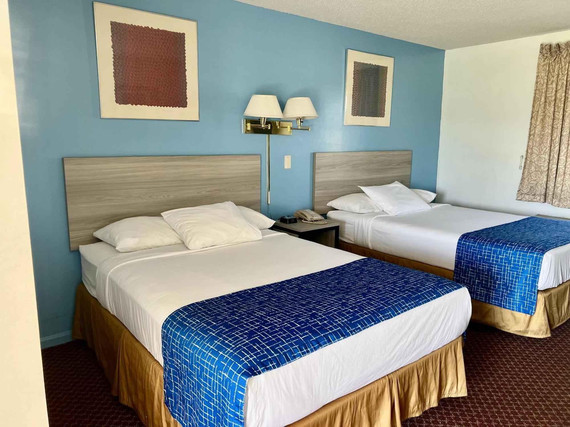 ทราเวลลอดจ์ บาย วินด์แฮม เฮอร์ชีย์ Hotel ภายนอก รูปภาพ