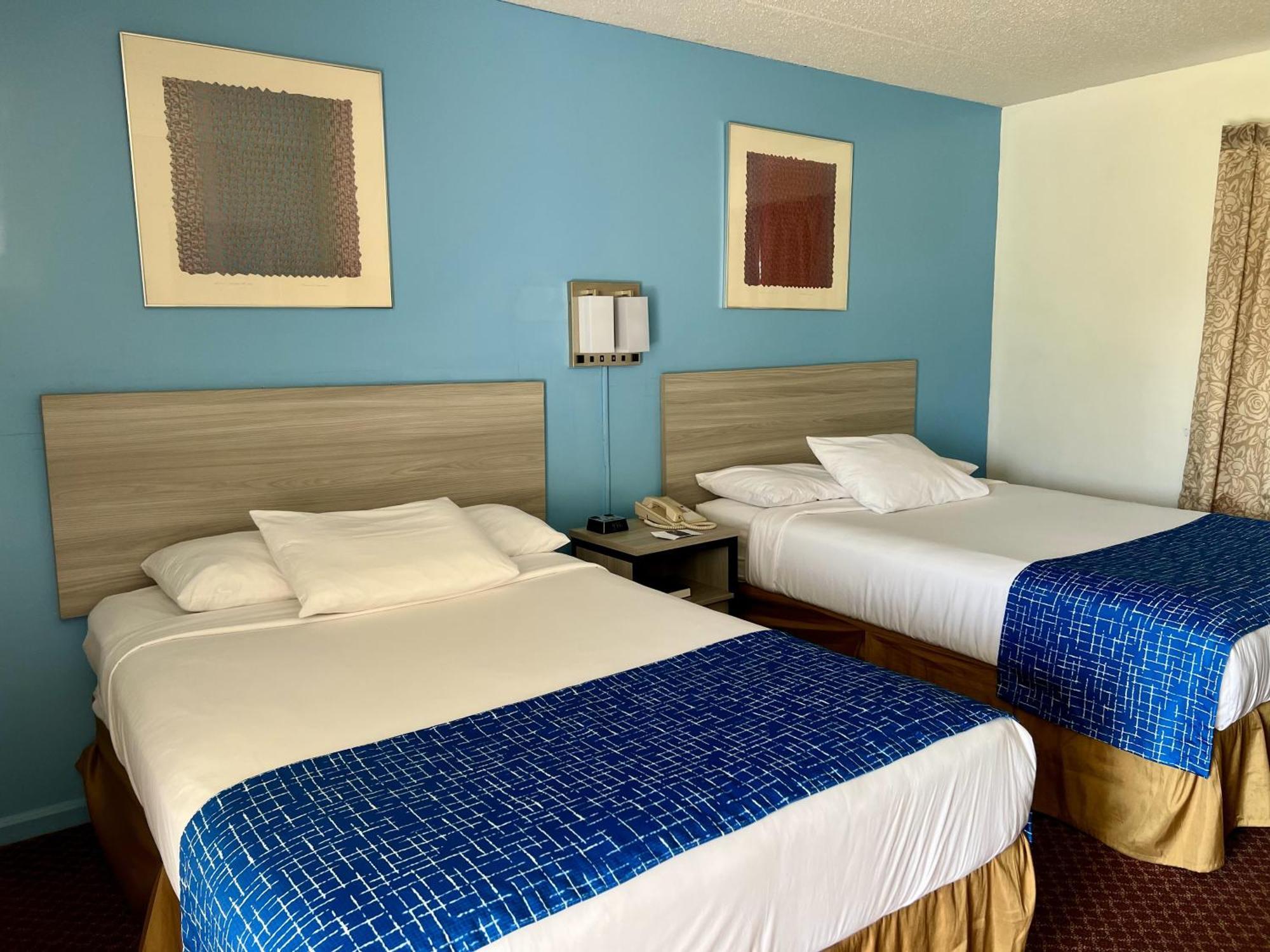ทราเวลลอดจ์ บาย วินด์แฮม เฮอร์ชีย์ Hotel ภายนอก รูปภาพ