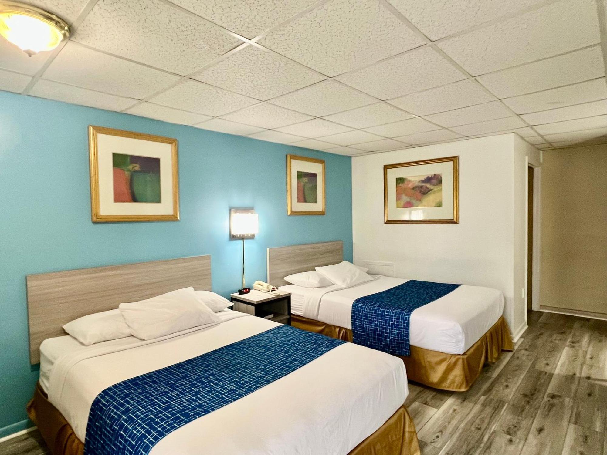 ทราเวลลอดจ์ บาย วินด์แฮม เฮอร์ชีย์ Hotel ภายนอก รูปภาพ