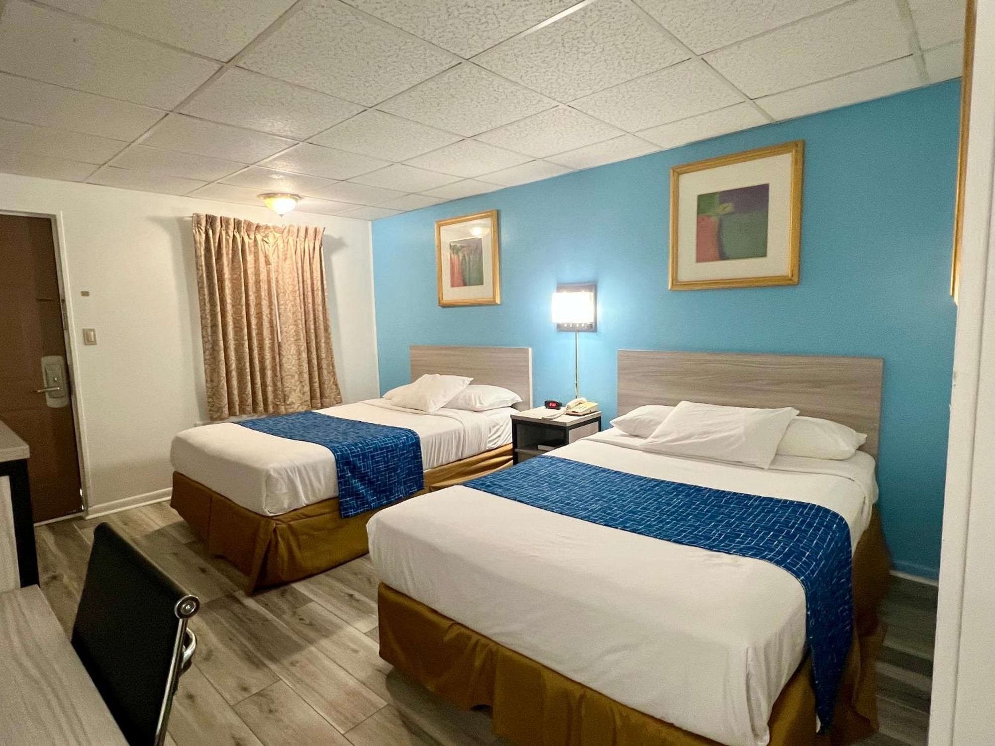 ทราเวลลอดจ์ บาย วินด์แฮม เฮอร์ชีย์ Hotel ภายนอก รูปภาพ